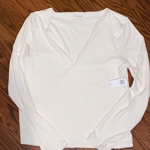 Old Navy Women's Ivory Long Sleeve Tee